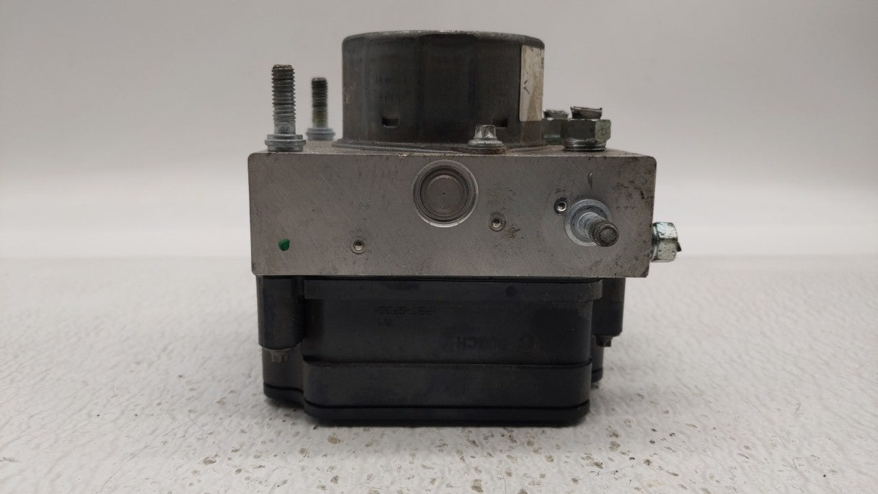 2017 Honda Fit ABS Pump Control Module Replacement P/N:57110-T5R-A620-M1 57110-T5R-A630-M1, 57110-T5R-A631-M1 Fits OEM Used 