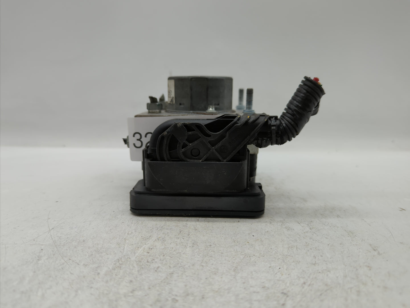 2017 Honda Fit ABS Pump Control Module Replacement P/N:57110-T5R-A620-M1 57110-T5R-A630-M1, 57110-T5R-A631-M1 Fits OEM Used 