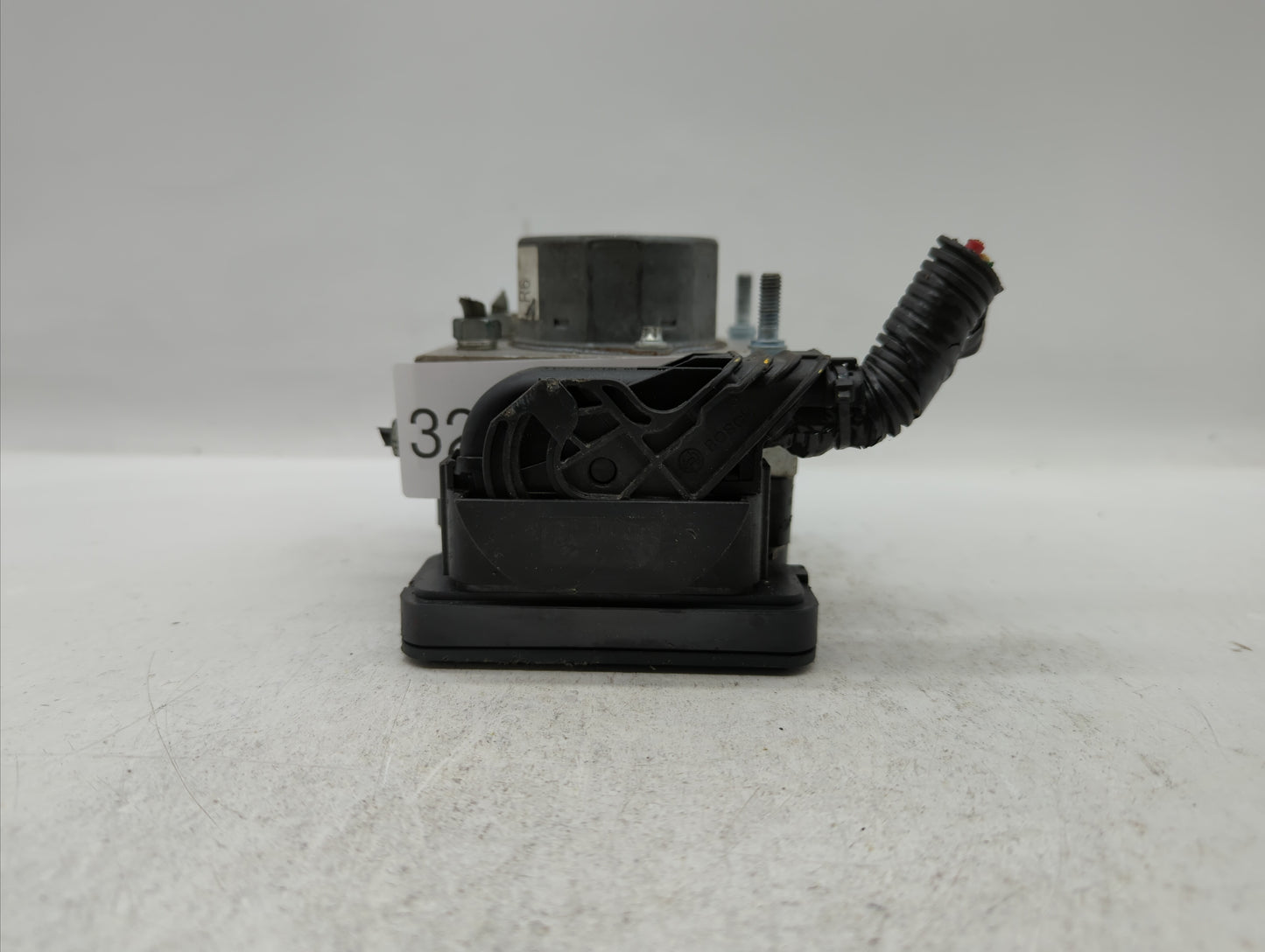 2017 Honda Fit ABS Pump Control Module Replacement P/N:57110-T5R-A620-M1 57110-T5R-A630-M1, 57110-T5R-A631-M1 Fits OEM Used 