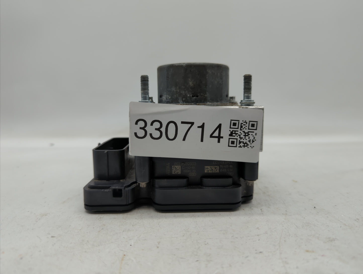 2017 Honda Fit ABS Pump Control Module Replacement P/N:57110-T5R-A620-M1 57110-T5R-A630-M1, 57110-T5R-A631-M1 Fits OEM Used 
