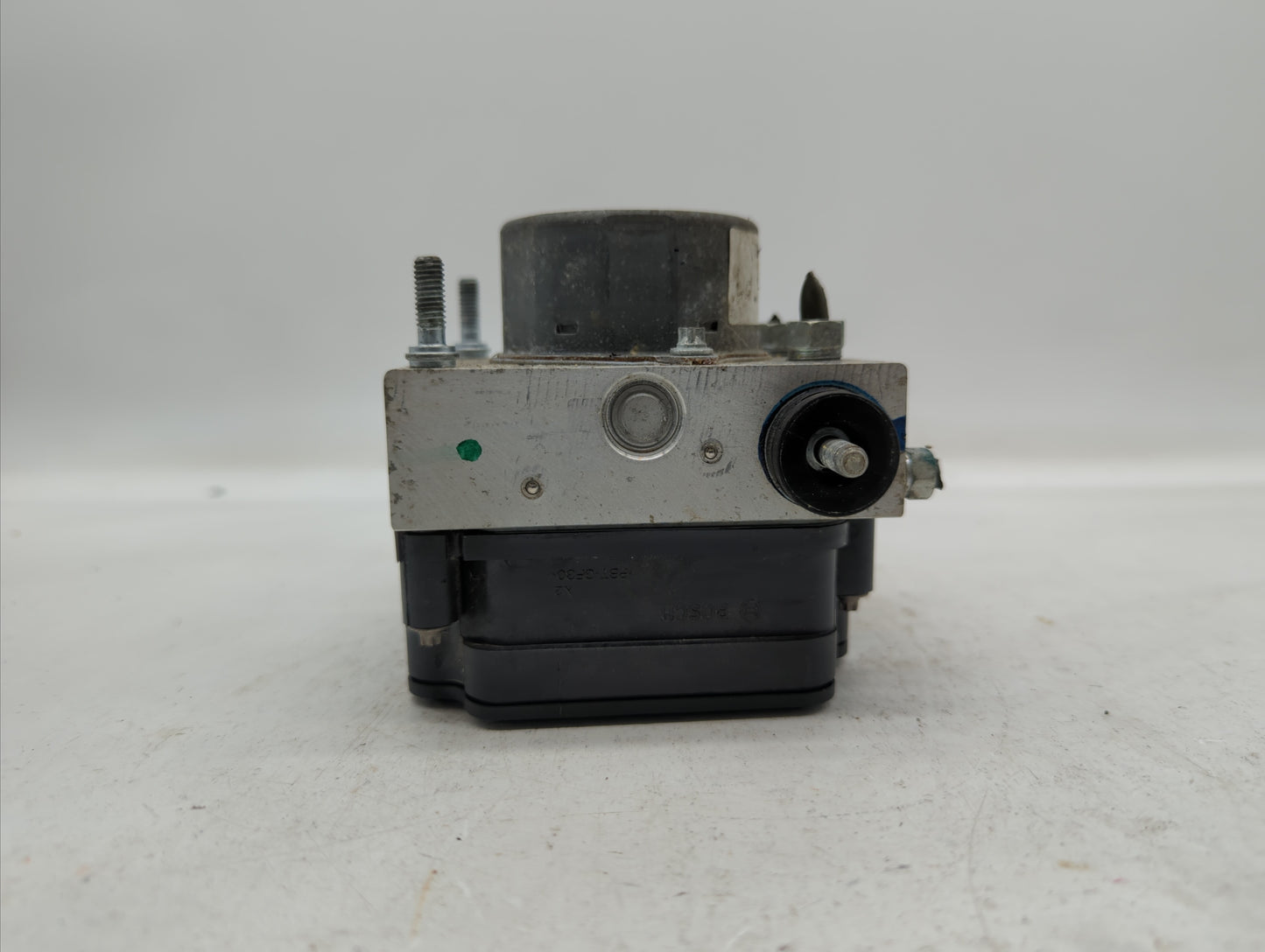 2017 Honda Fit ABS Pump Control Module Replacement P/N:57110-T5R-A620-M1 57110-T5R-A630-M1, 57110-T5R-A631-M1 Fits OEM Used 