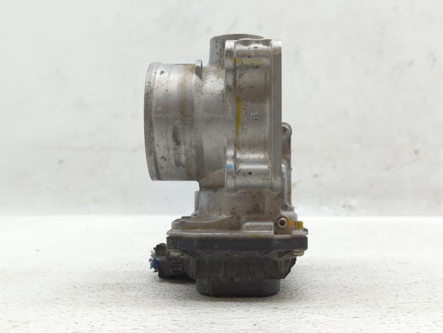 2015-2020 Honda Fit Throttle Body P/N:GMC1C M180501 Fits Fits 2015 2016 2017 2018 2019 2020 OEM Used Auto Parts - Oemusedaut