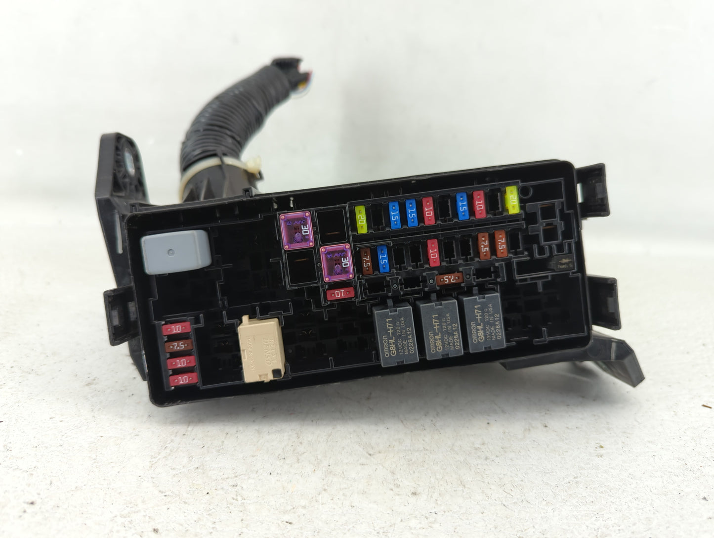 2018-2020 Honda Fit Fusebox Fuse Box Panel Relay Module P/N:T5A-A02 Fits Fits 2018 2019 2020 OEM Used Auto Parts - Oemusedau