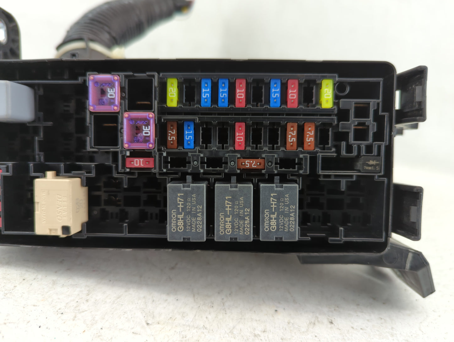 2018-2020 Honda Fit Fusebox Fuse Box Panel Relay Module P/N:T5A-A02 Fits Fits 2018 2019 2020 OEM Used Auto Parts - Oemusedau