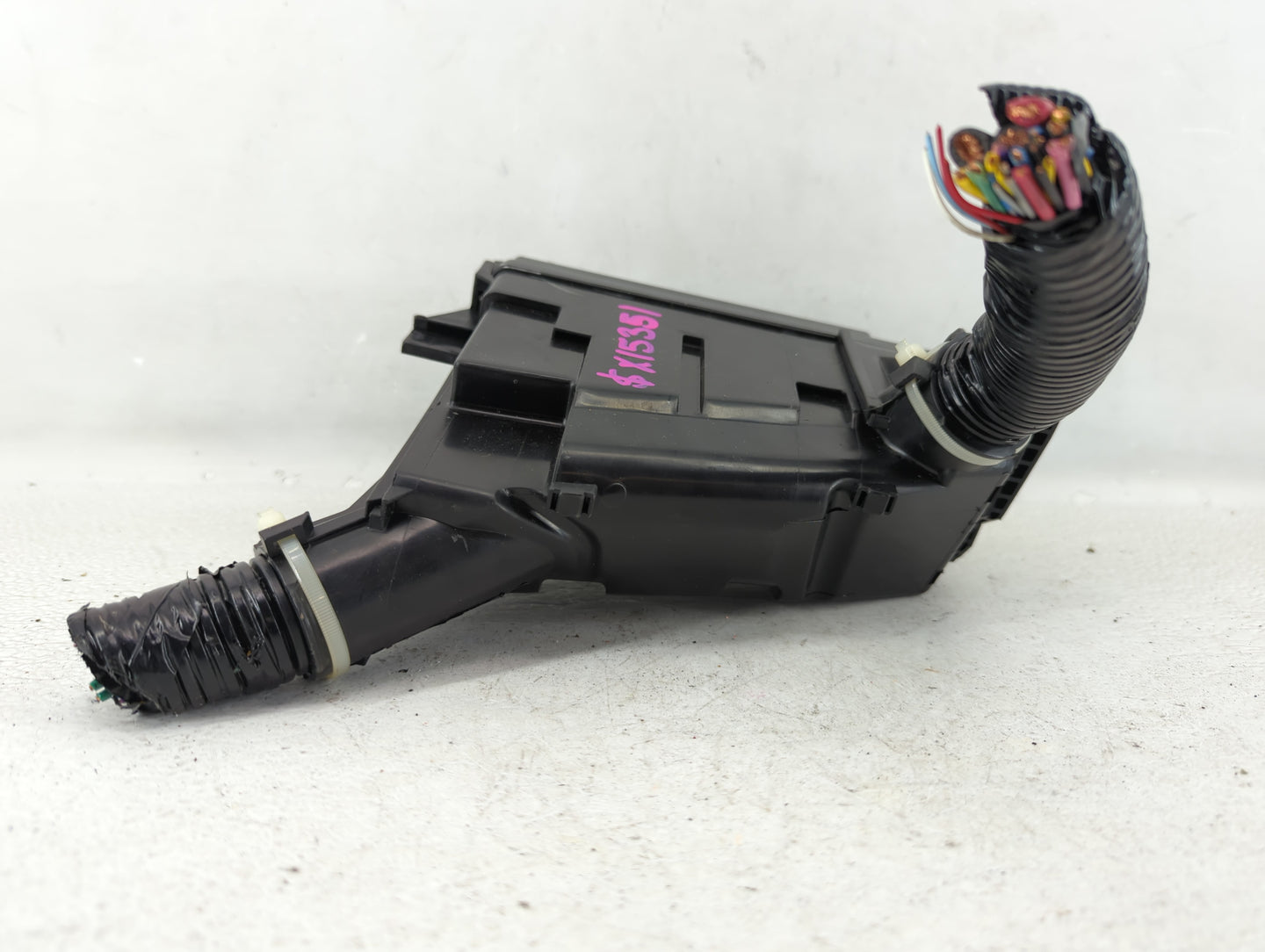 2018-2020 Honda Fit Fusebox Fuse Box Panel Relay Module P/N:T5A-A02 Fits Fits 2018 2019 2020 OEM Used Auto Parts - Oemusedau