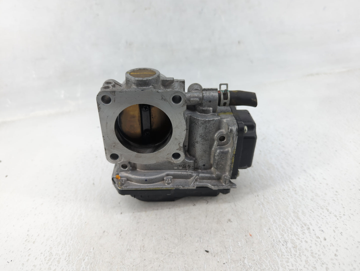 2015-2020 Honda Fit Throttle Body P/N:122612 M180324, GMG1C Fits Fits 2015 2016 2017 2018 2019 2020 OEM Used Auto Parts - Oe