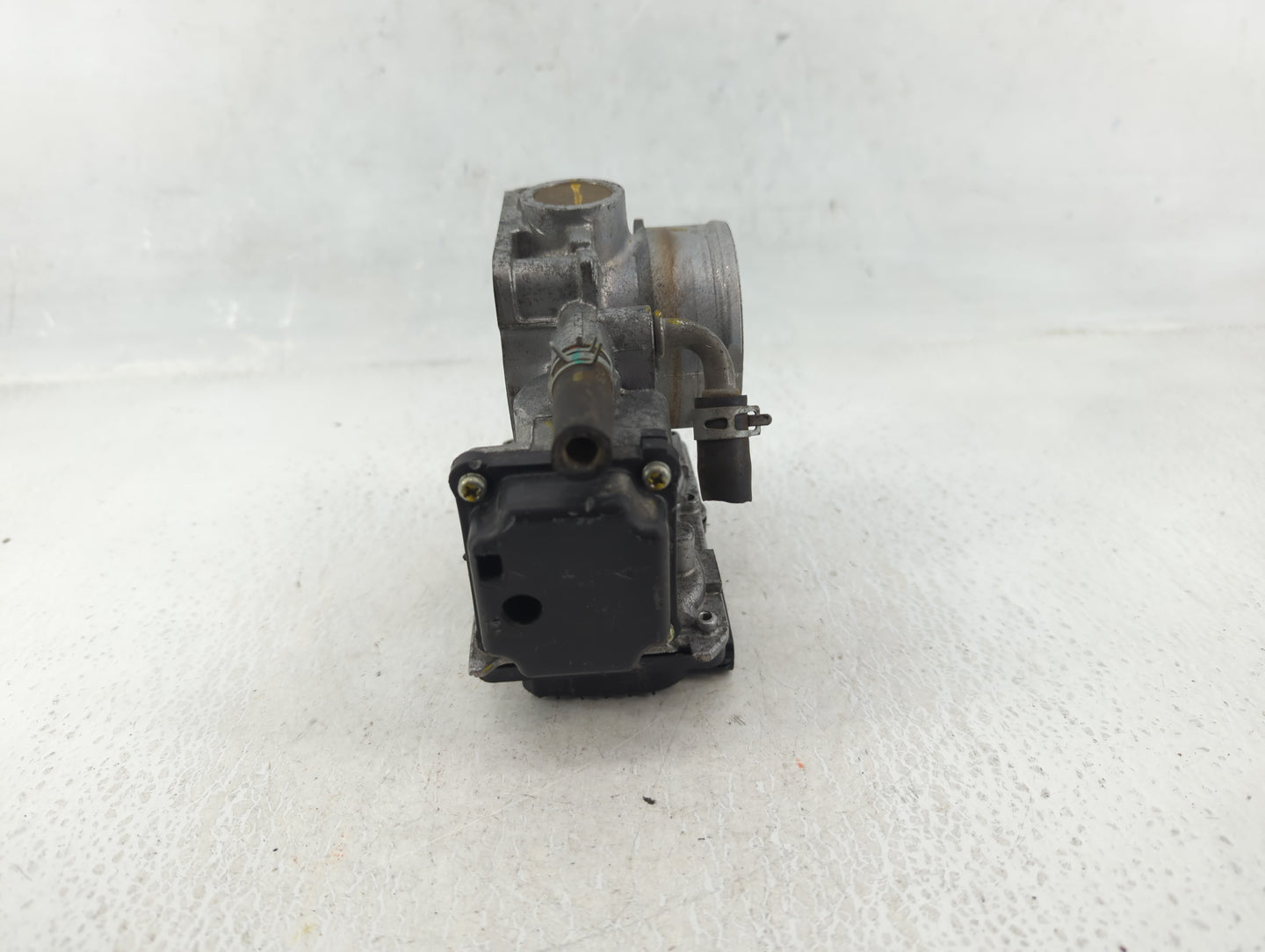 2015-2020 Honda Fit Throttle Body P/N:122612 M180324, GMG1C Fits Fits 2015 2016 2017 2018 2019 2020 OEM Used Auto Parts - Oe