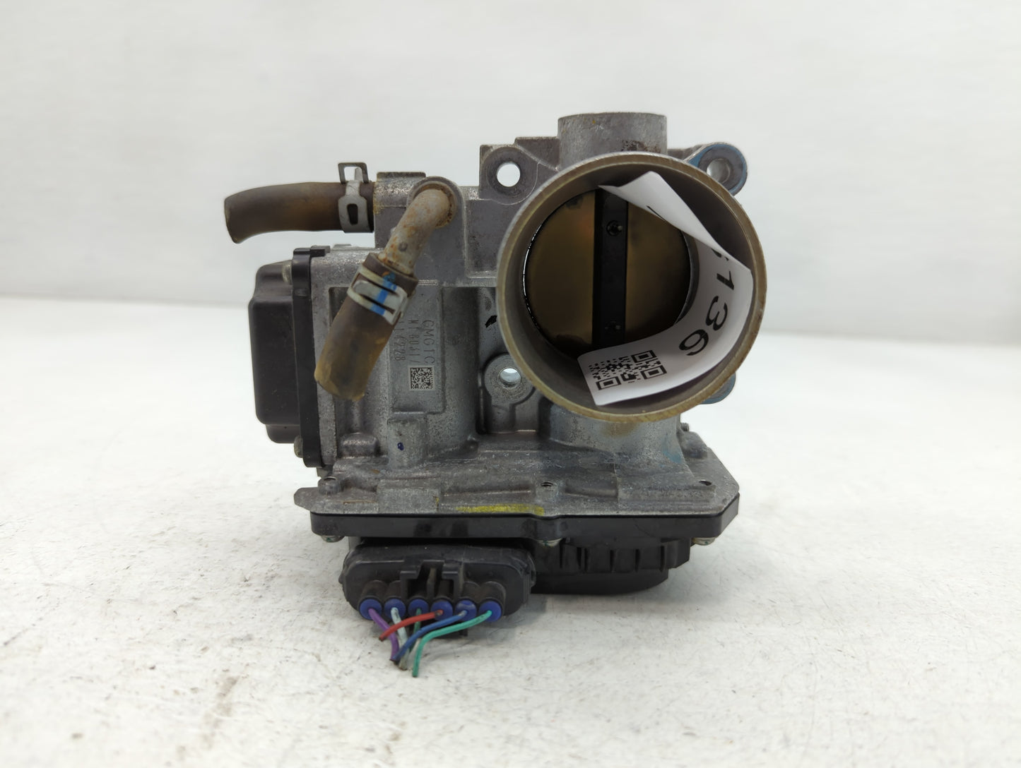 2015-2020 Honda Fit Throttle Body P/N:42998 M190128 Fits Fits 2015 2016 2017 2018 2019 2020 OEM Used Auto Parts - Oemusedaut