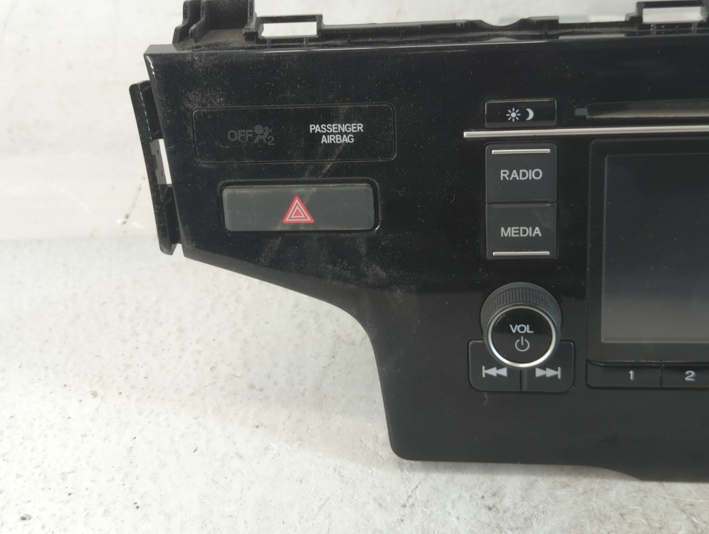 2015-2019 Honda Fit Radio AM FM Cd Player Receiver Replacement P/N:39100-T5A-A011-M1 Fits Fits 2015 2016 2017 2018 2019 OEM 