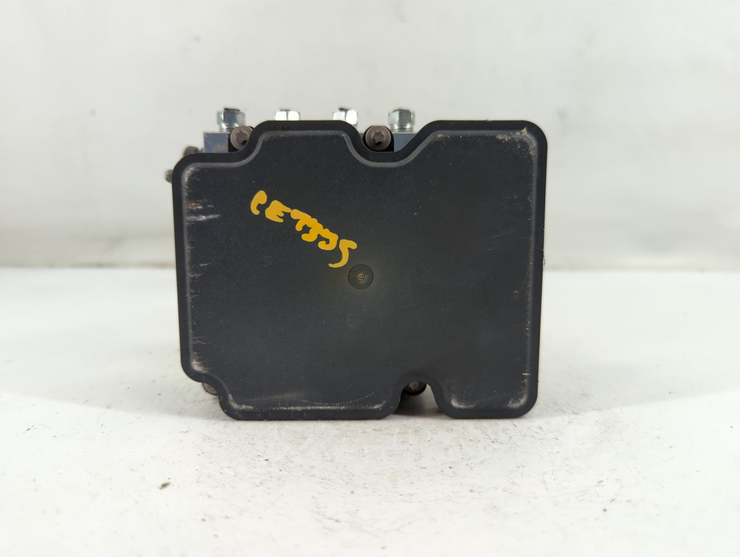 2017-2020 Honda Fit ABS Pump Control Module Replacement P/N:57110-T5R-A631-M1 Fits Fits 2017 2018 2019 2020 OEM Used Auto Pa