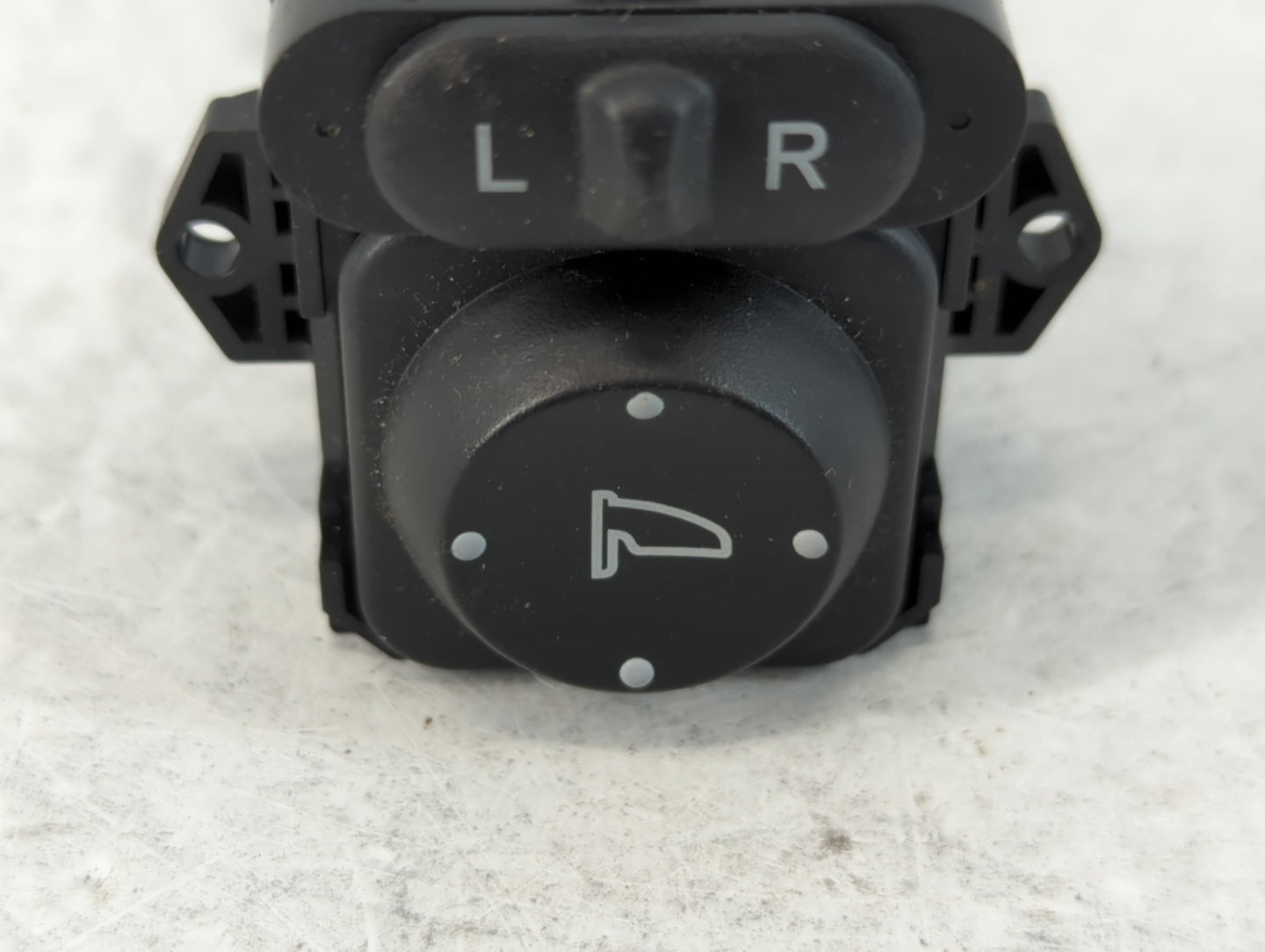2016-2022 Honda Hr-V Master Power Window Switch Replacement Driver Side Left P/N:T5A E010 Fits OEM Used Auto Parts - Oemused