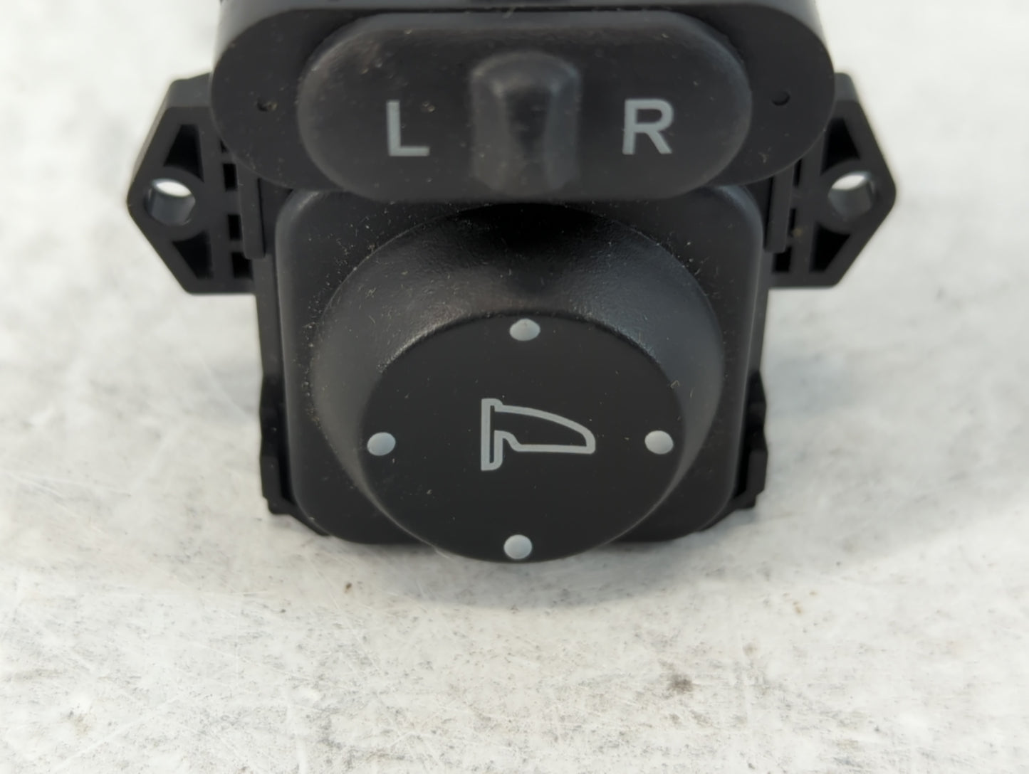 2016-2022 Honda Hr-V Master Power Window Switch Replacement Driver Side Left P/N:T5A E010 Fits OEM Used Auto Parts - Oemused