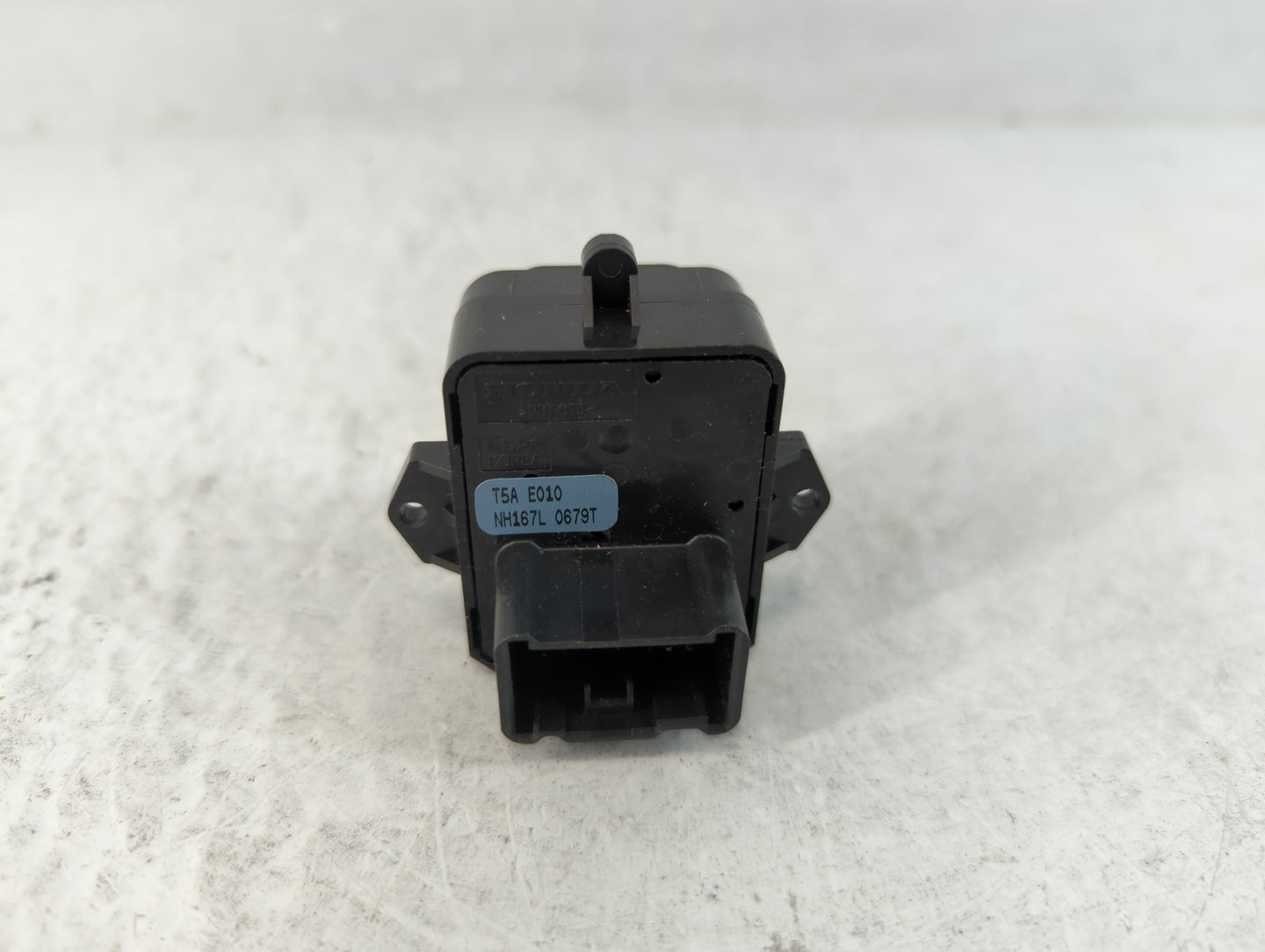 2016-2022 Honda Hr-V Master Power Window Switch Replacement Driver Side Left P/N:T5A E010 Fits OEM Used Auto Parts - Oemused