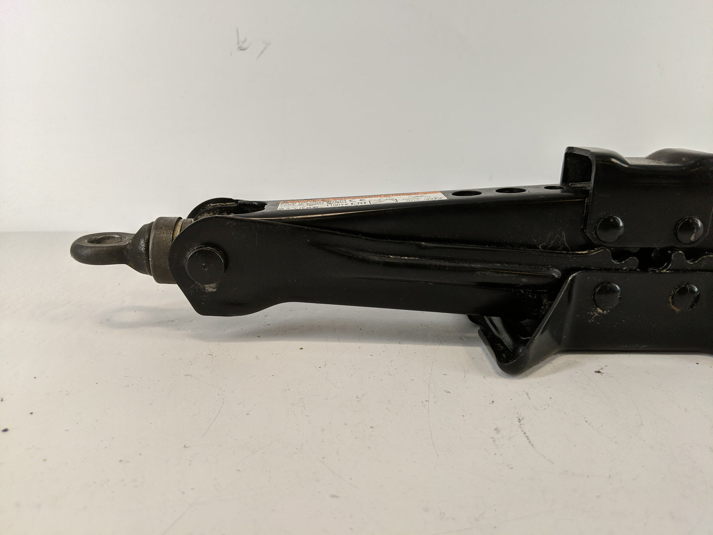 2019 Honda Hr-v Spare Scissor Car Jack 1100777 - Oemusedautoparts1.com