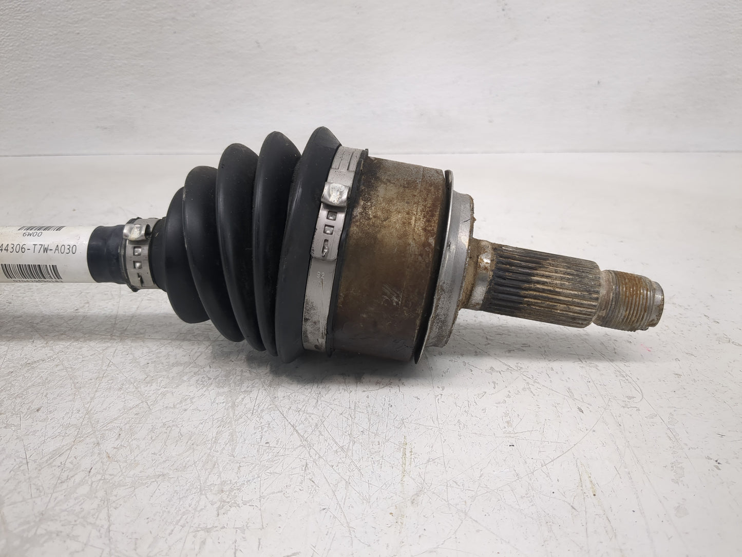 2016-2022 Honda Hr-v Axle Shaft Front Driver Cv C/v - Oemusedautoparts1.com