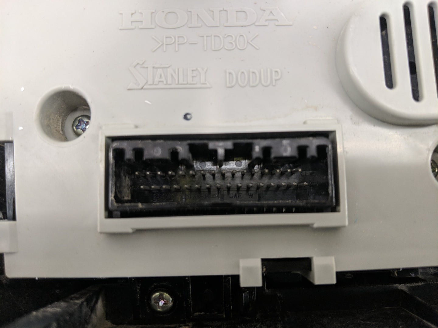 2019 Honda Hr-V Climate Control Module Temperature AC/Heater Replacement P/N:PP-TD30 Fits OEM Used Auto Parts - Oemusedautop