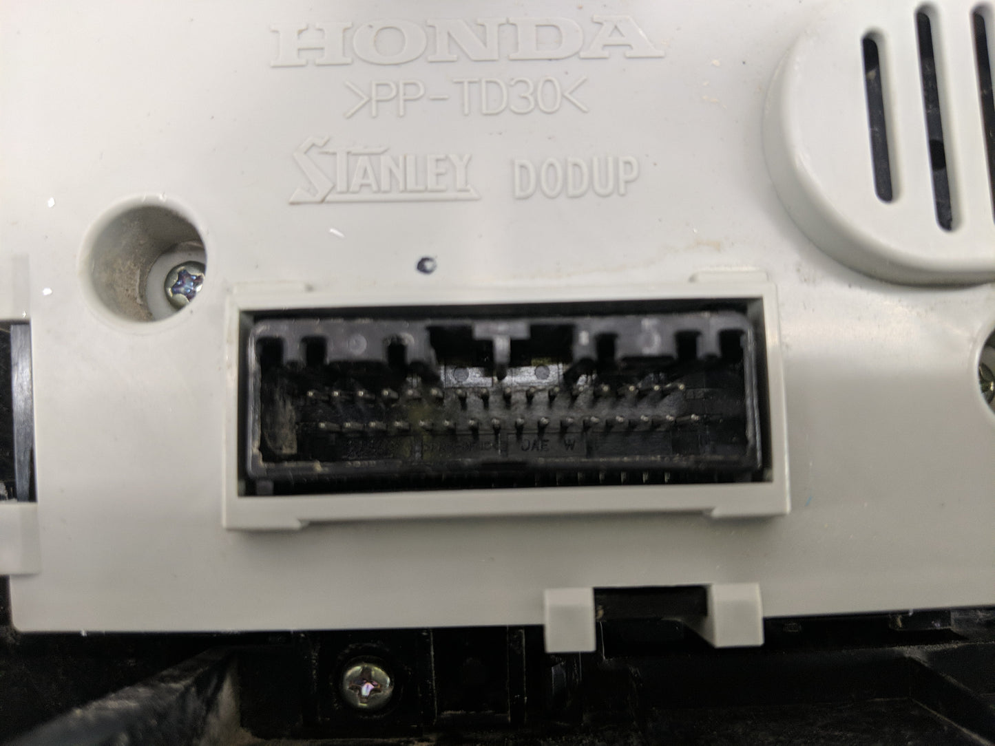 2019 Honda Hr-V Climate Control Module Temperature AC/Heater Replacement P/N:PP-TD30 Fits OEM Used Auto Parts - Oemusedautop