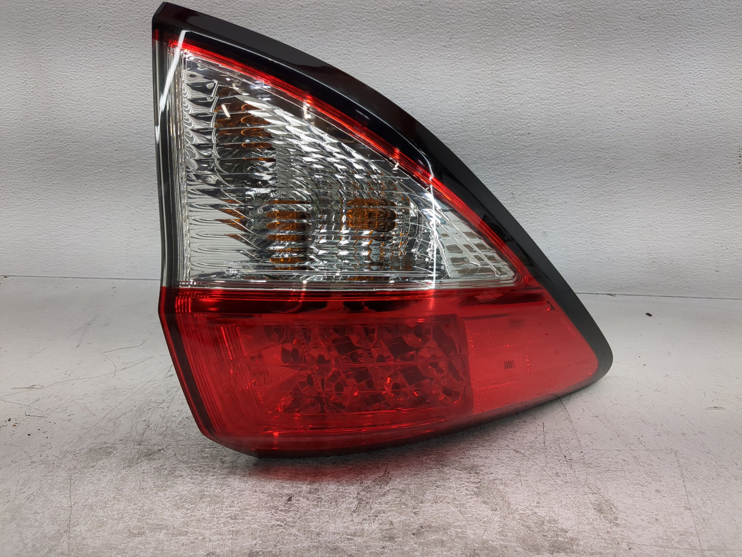 2019-2022 Honda Hr-V Tail Light Assembly Driver Left OEM Fits Fits 2019 2020 2021 2022 OEM Used Auto Parts - Oemusedautopart
