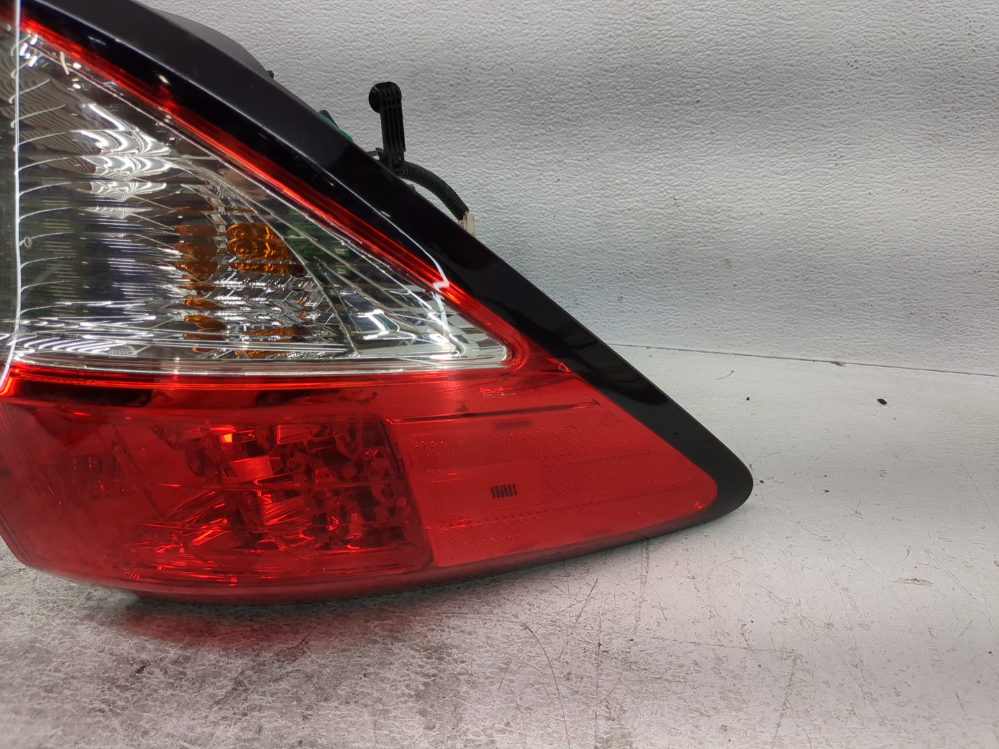 2019-2022 Honda Hr-V Tail Light Assembly Driver Left OEM Fits Fits 2019 2020 2021 2022 OEM Used Auto Parts - Oemusedautopart