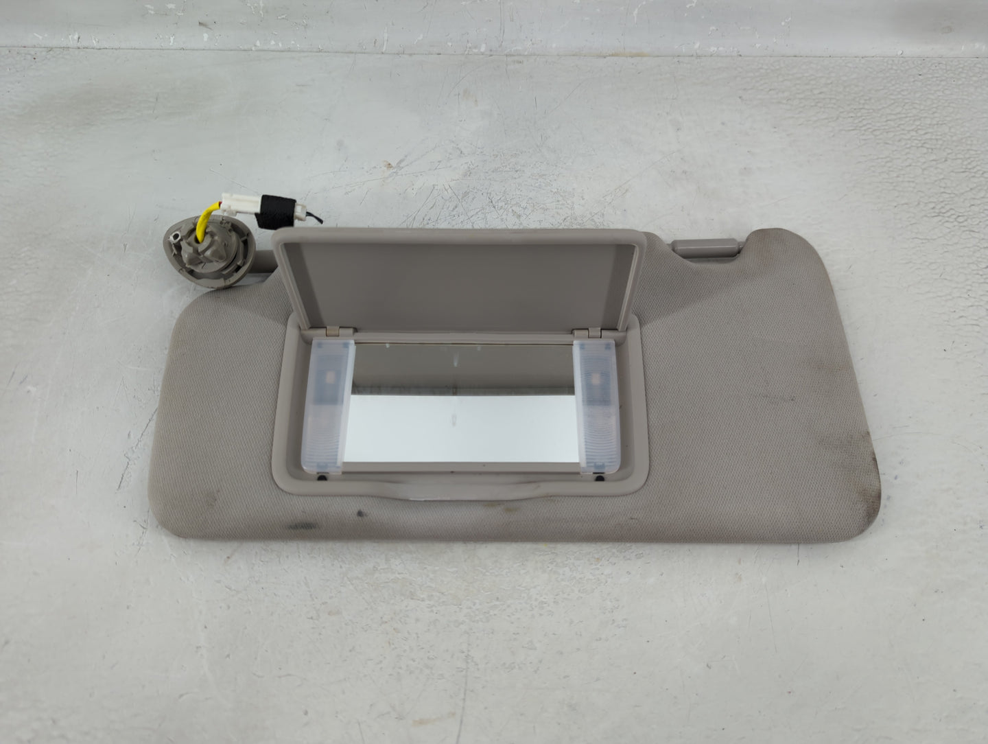 2016-2022 Honda Hr-V Sun Visor Shade Replacement Driver Left Mirror Fits Fits 2016 2017 2018 2019 2020 2021 2022 OEM Used Au
