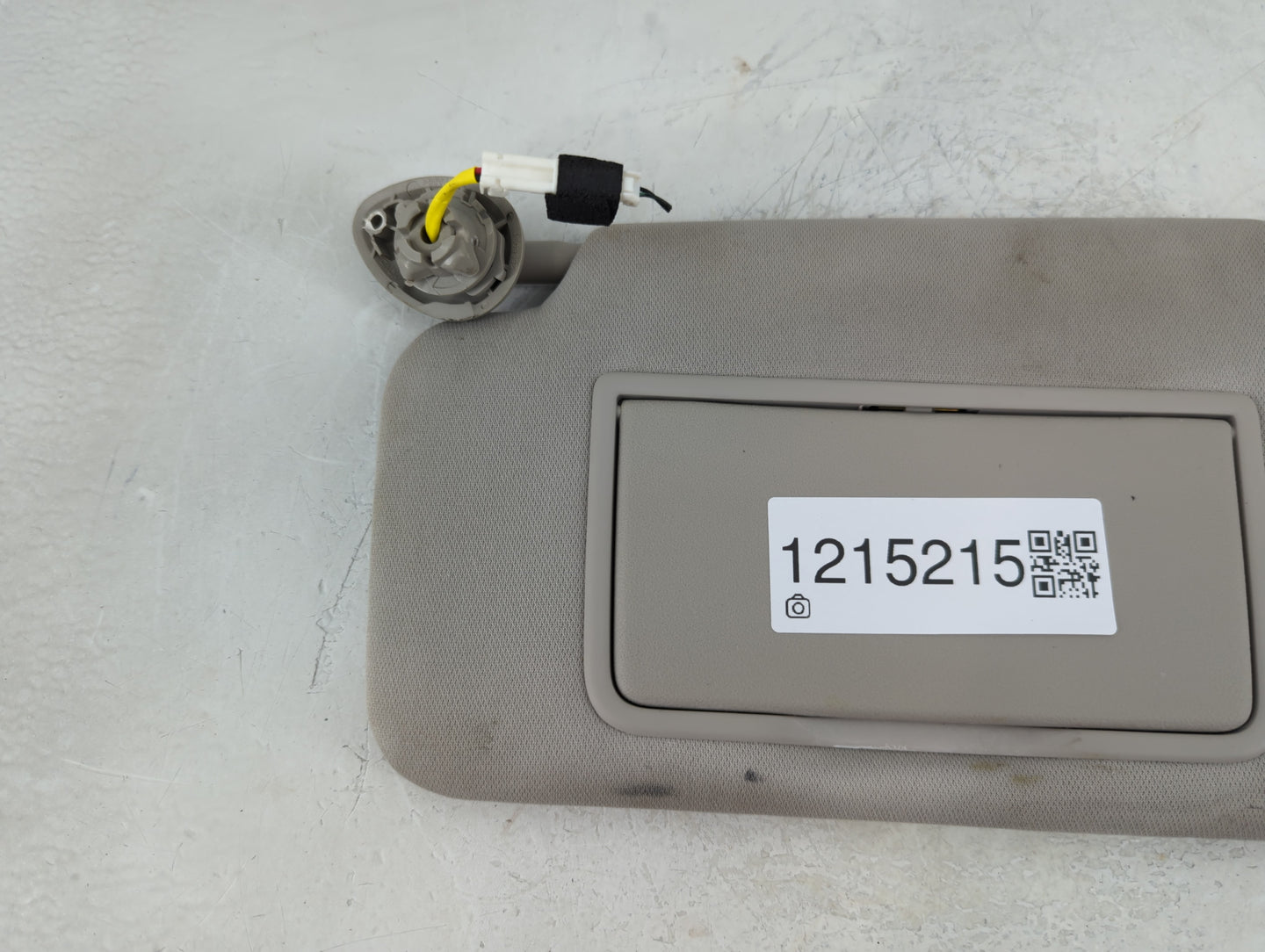 2016-2022 Honda Hr-V Sun Visor Shade Replacement Driver Left Mirror Fits Fits 2016 2017 2018 2019 2020 2021 2022 OEM Used Au