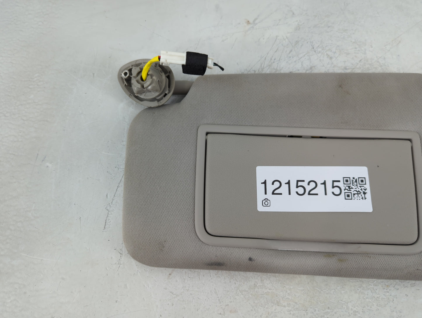 2016-2022 Honda Hr-V Sun Visor Shade Replacement Driver Left Mirror Fits Fits 2016 2017 2018 2019 2020 2021 2022 OEM Used Au