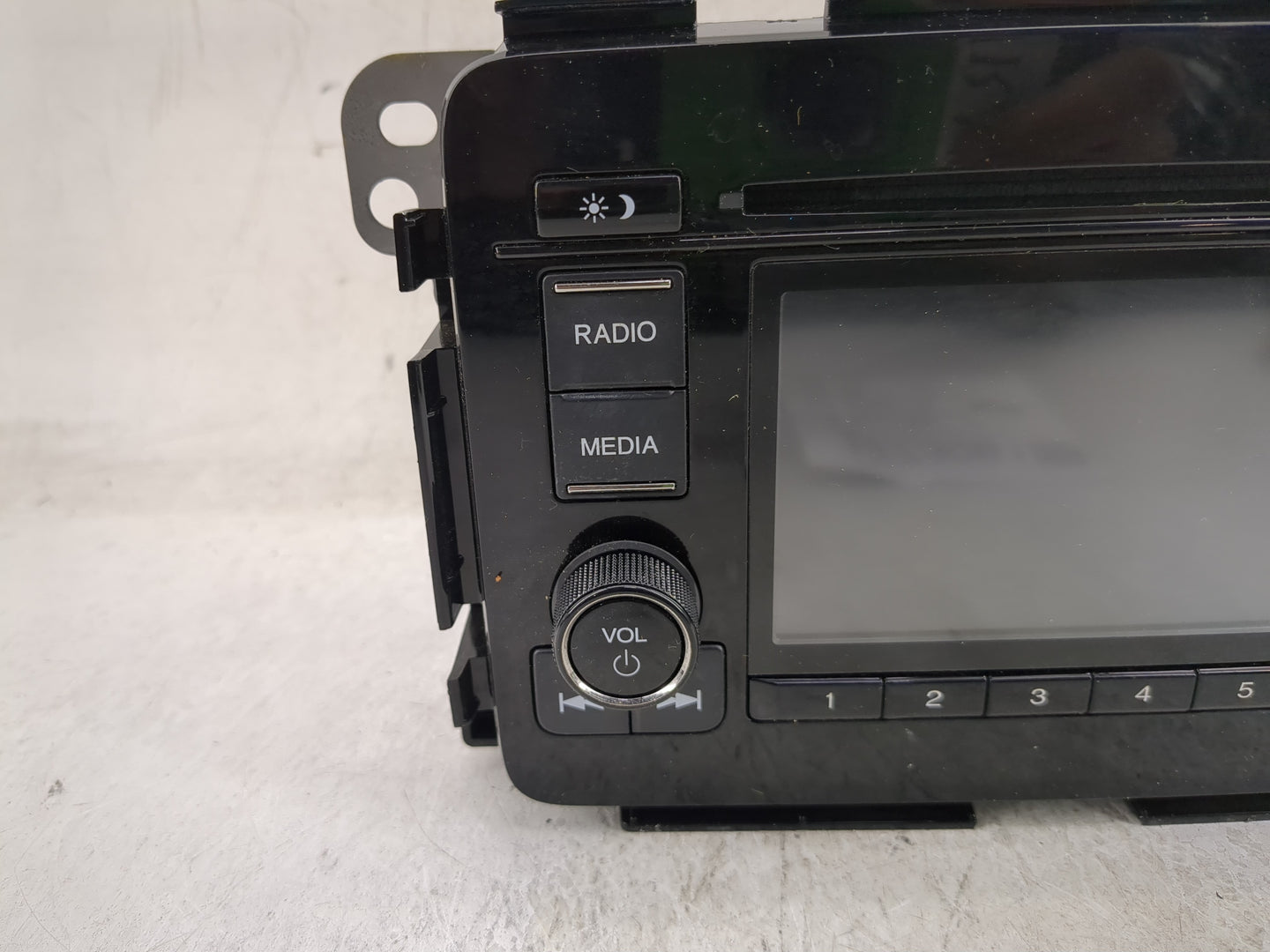2019-2022 Honda Hr-V Radio AM FM Cd Player Receiver Replacement Fits Fits 2019 2020 2021 2022 OEM Used Auto Parts - Oemuseda