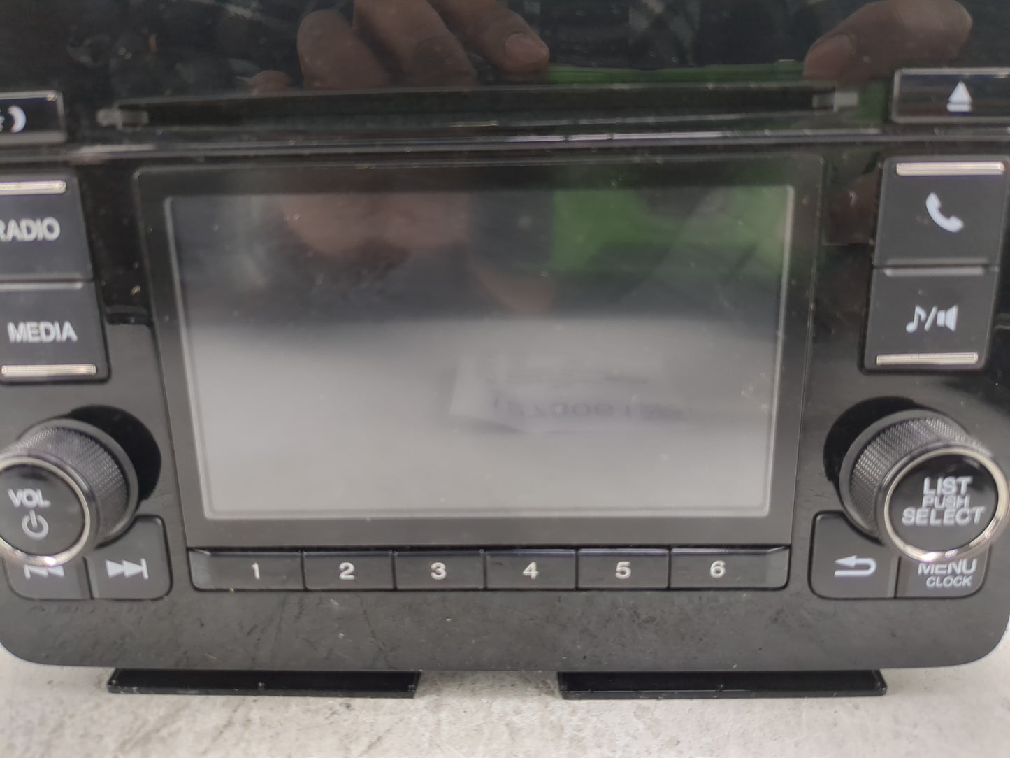 2019-2022 Honda Hr-V Radio AM FM Cd Player Receiver Replacement Fits Fits 2019 2020 2021 2022 OEM Used Auto Parts - Oemuseda