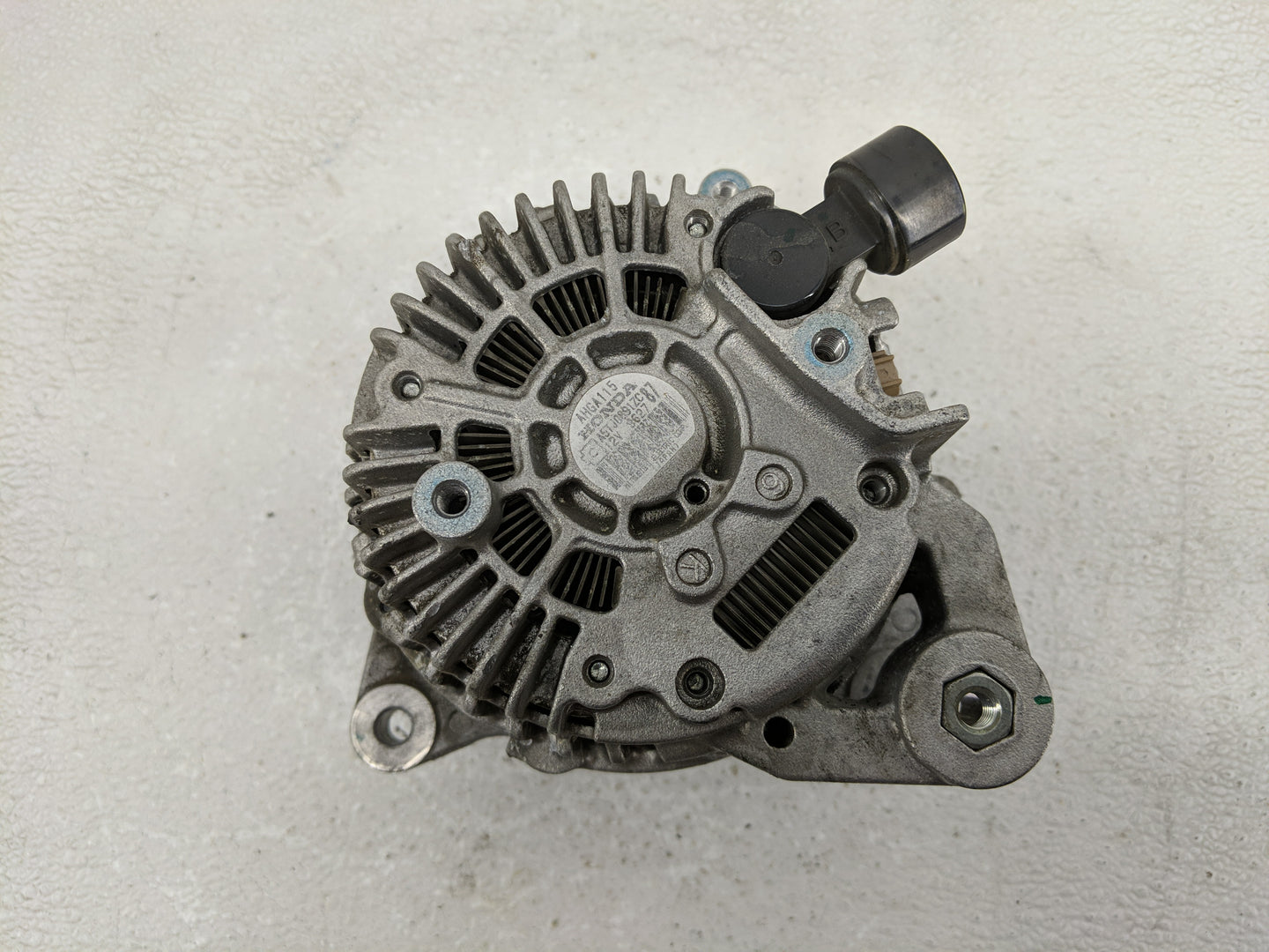 2019-2022 Honda Hr-V Alternator Replacement Generator Charging Assembly Engine OEM P/N:AHGA115 Fits Fits 2019 2020 2021 2022