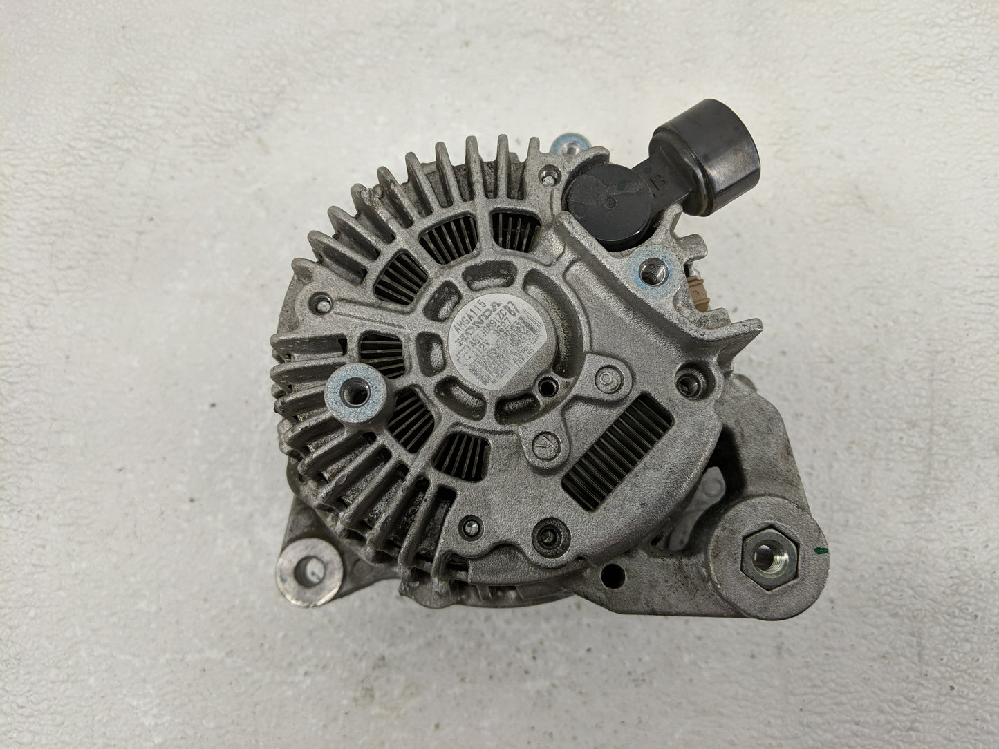2019-2022 Honda Hr-V Alternator Replacement Generator Charging Assembly Engine OEM P/N:AHGA115 Fits Fits 2019 2020 2021 2022