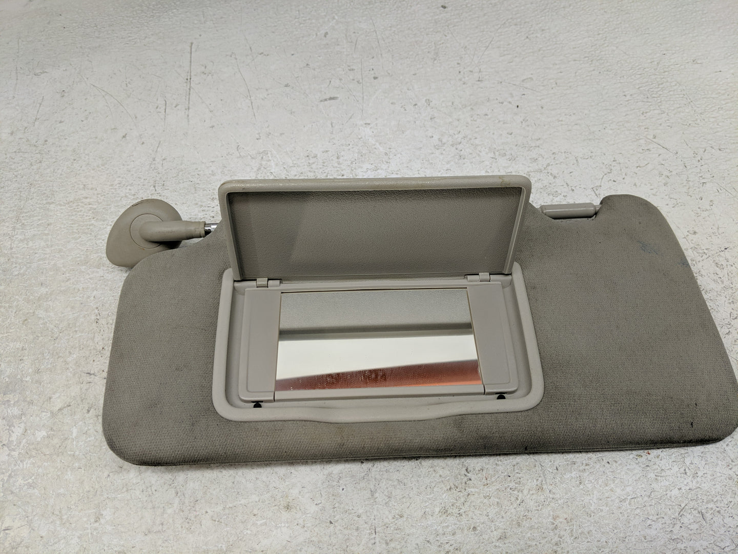 2016-2022 Honda Hr-V Sun Visor Shade Replacement Driver Left Mirror Fits Fits 2016 2017 2018 2019 2020 2021 2022 OEM Used Au