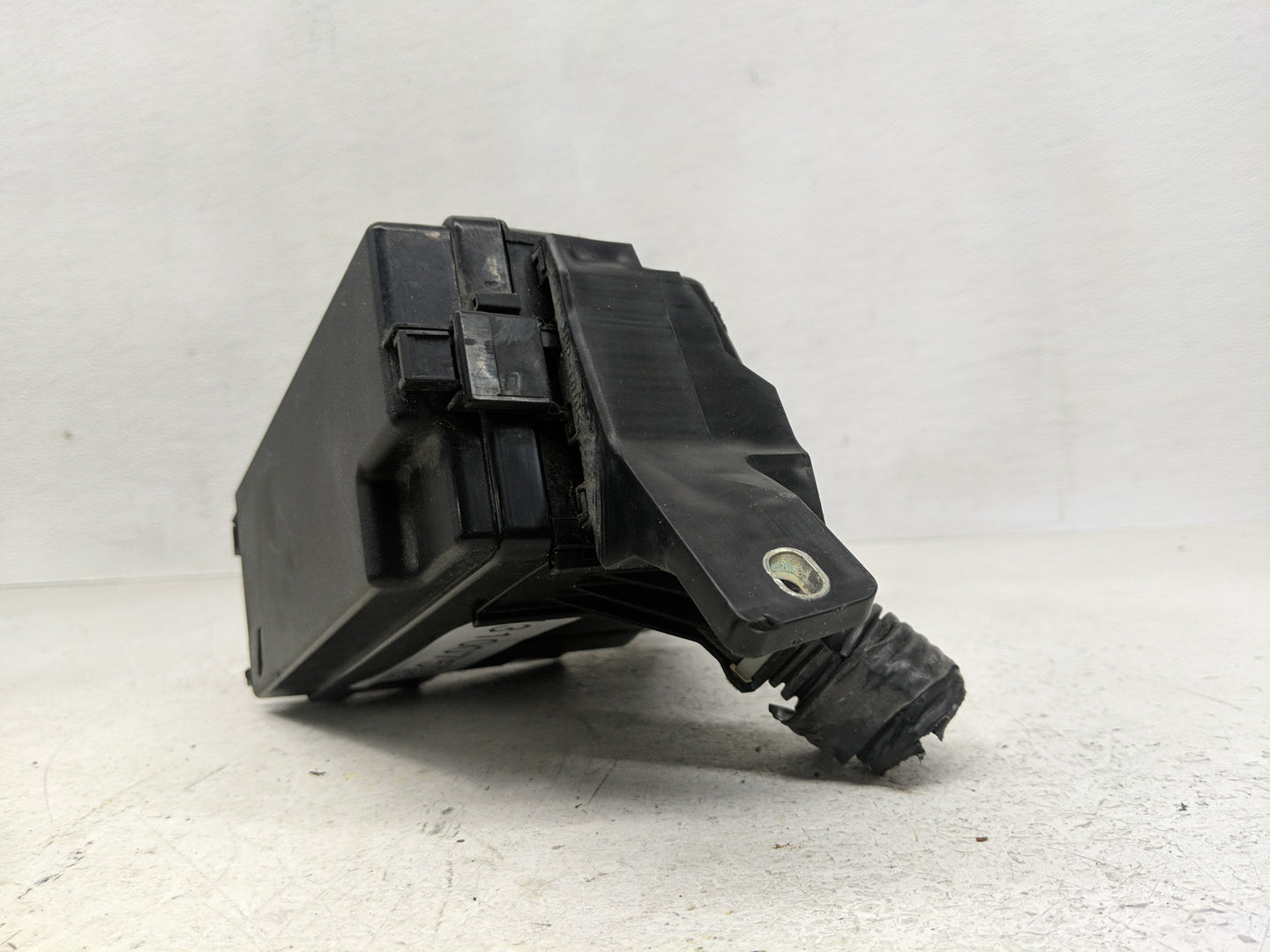 2019 Honda Hr-V Fusebox Fuse Box Panel Relay Module Fits OEM Used Auto Parts - Oemusedautoparts1.com