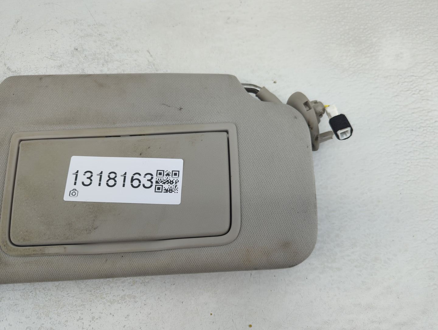 2016-2022 Honda Hr-V Sun Visor Shade Replacement Passenger Right Mirror Fits Fits 2016 2017 2018 2019 2020 2021 2022 OEM Use