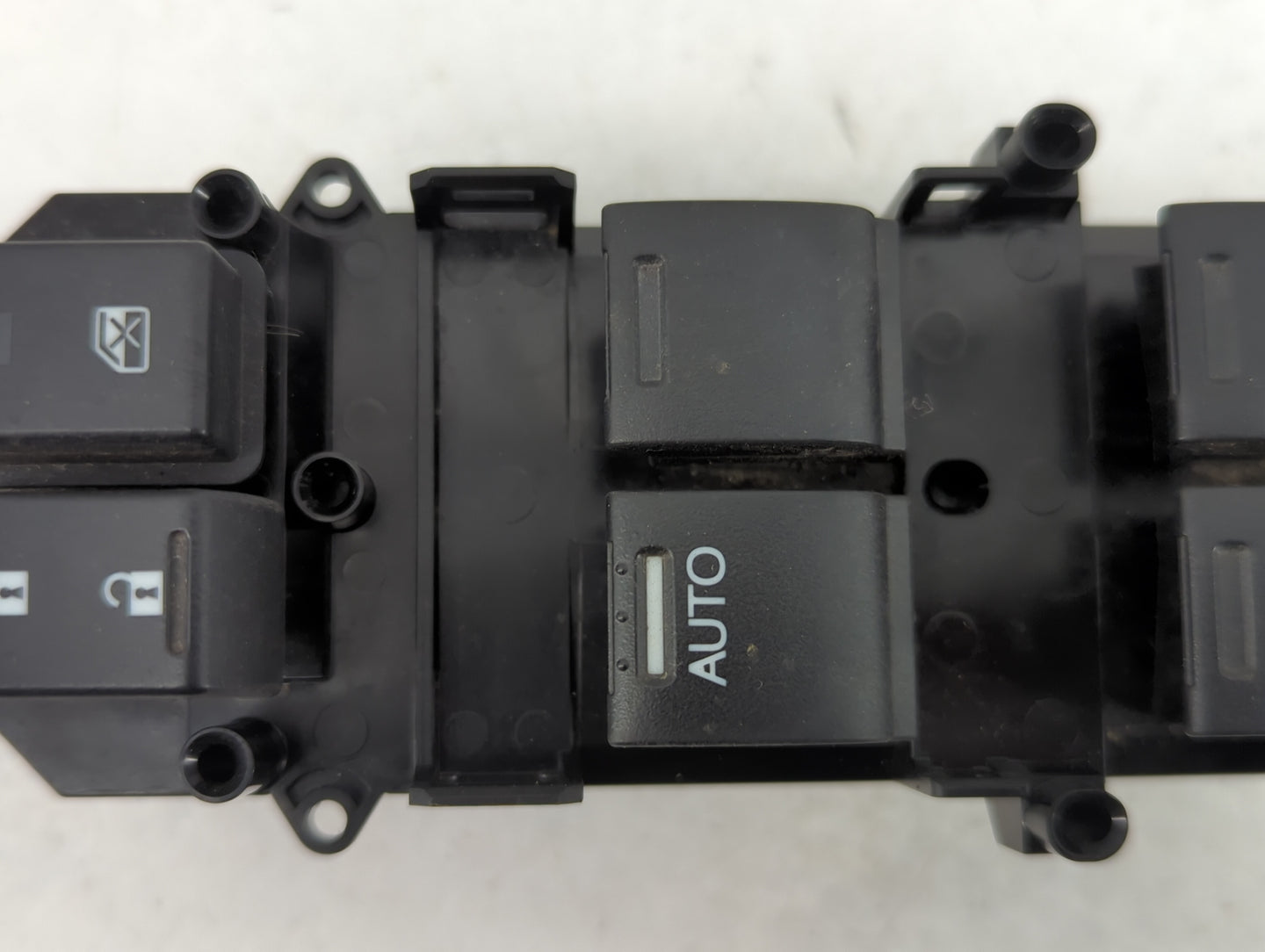 2016-2022 Honda Hr-V Master Power Window Switch Replacement Driver Side Left Fits OEM Used Auto Parts - Oemusedautoparts1.co