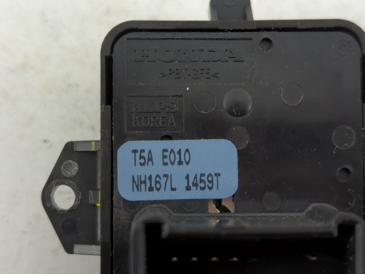 2016-2022 Honda Hr-V Master Power Window Switch Replacement Driver Side Left P/N:T5A E010 Fits OEM Used Auto Parts - Oemused