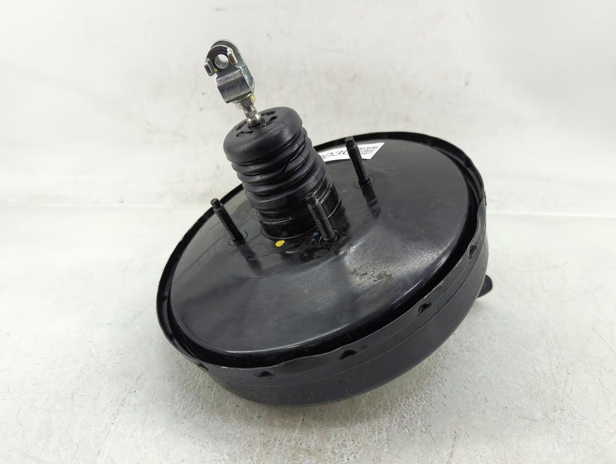 2016-2022 Honda Hr-v Power Brake Booster Oem 1383030 - Oemusedautoparts1.com