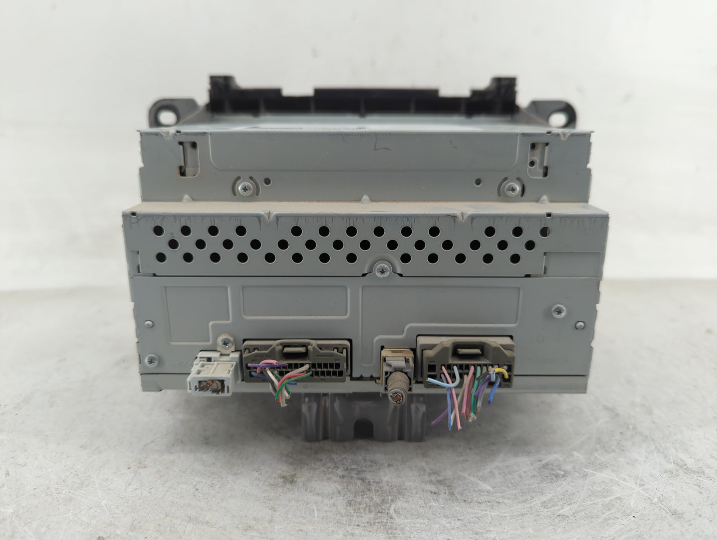 2019-2022 Honda Hr-V Radio AM FM Cd Player Receiver Replacement P/N:39100-T7W-A911-M1 Fits Fits 2019 2020 2021 2022 OEM Used