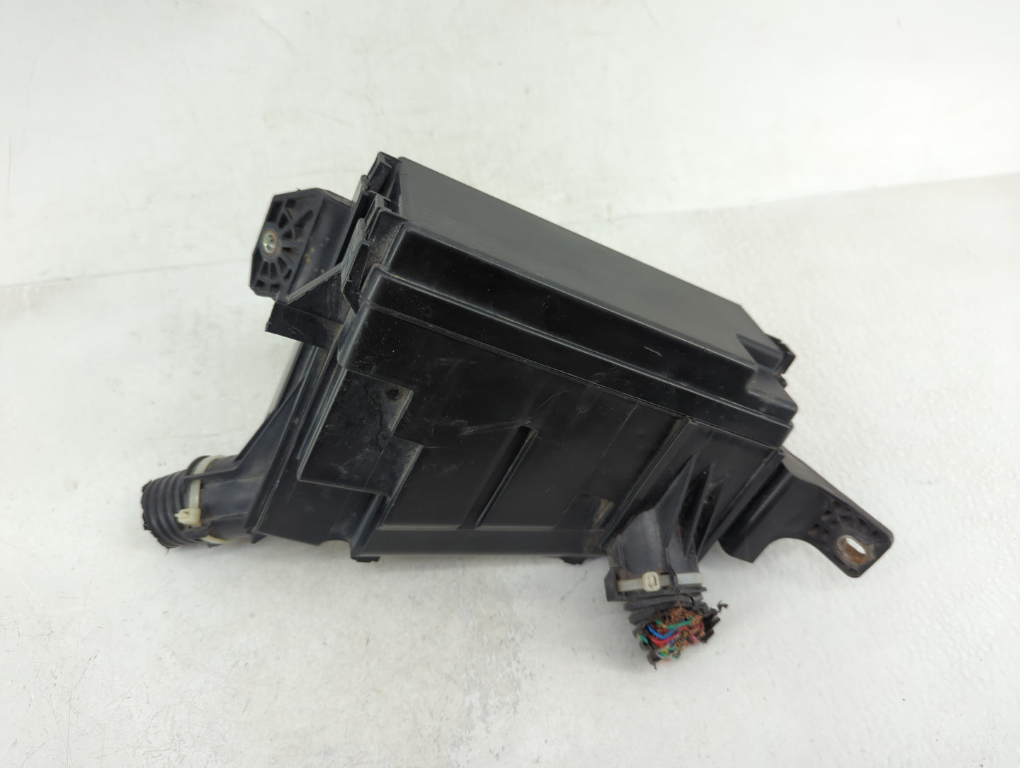 2019 Honda Hr-V Fusebox Fuse Box Panel Relay Module Fits OEM Used Auto Parts - Oemusedautoparts1.com