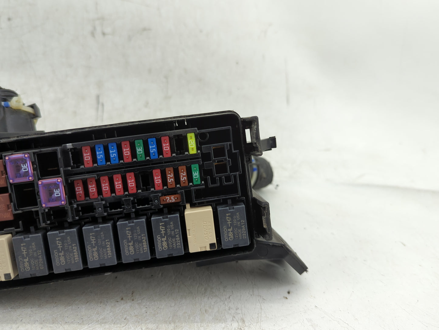 2019 Honda Hr-V Fusebox Fuse Box Panel Relay Module P/N:T7A-A11 4063 Fits OEM Used Auto Parts - Oemusedautoparts1.com