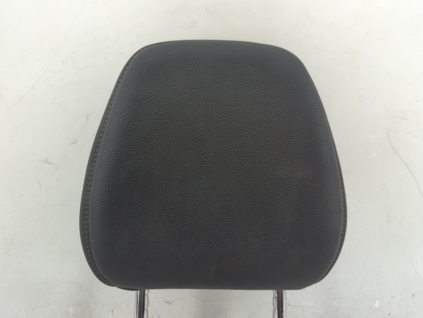 2019 Honda Hr-V Headrest Head Rest Front Driver Passenger Seat Fits OEM Used Auto Parts - Oemusedautoparts1.com