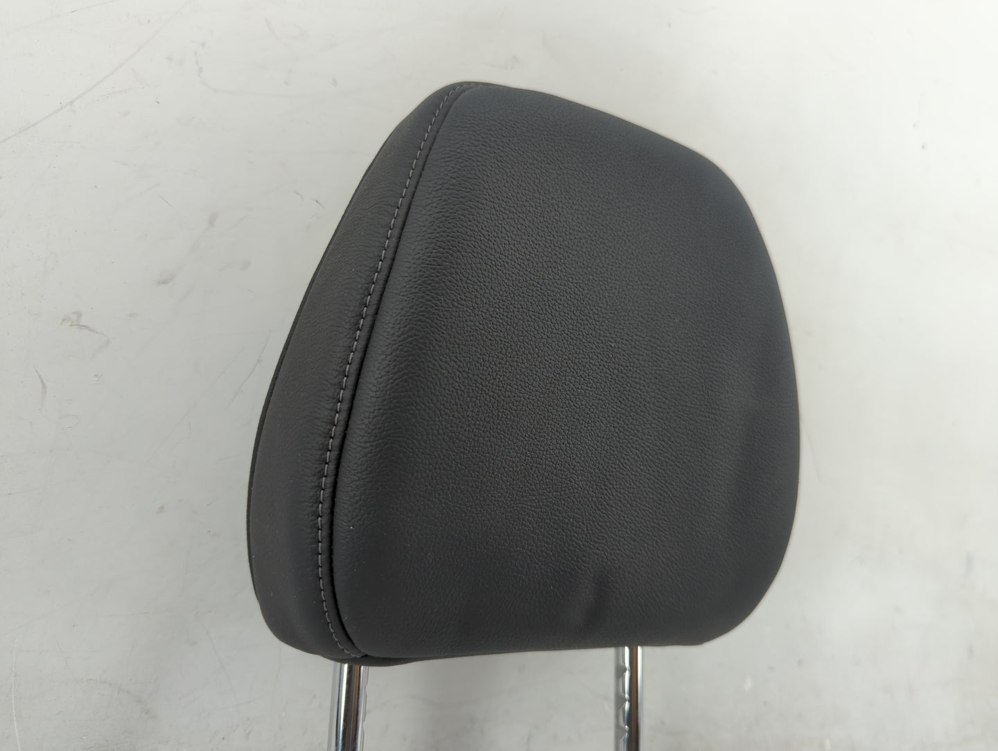 2019 Honda Hr-V Headrest Head Rest Front Driver Passenger Seat Fits OEM Used Auto Parts - Oemusedautoparts1.com