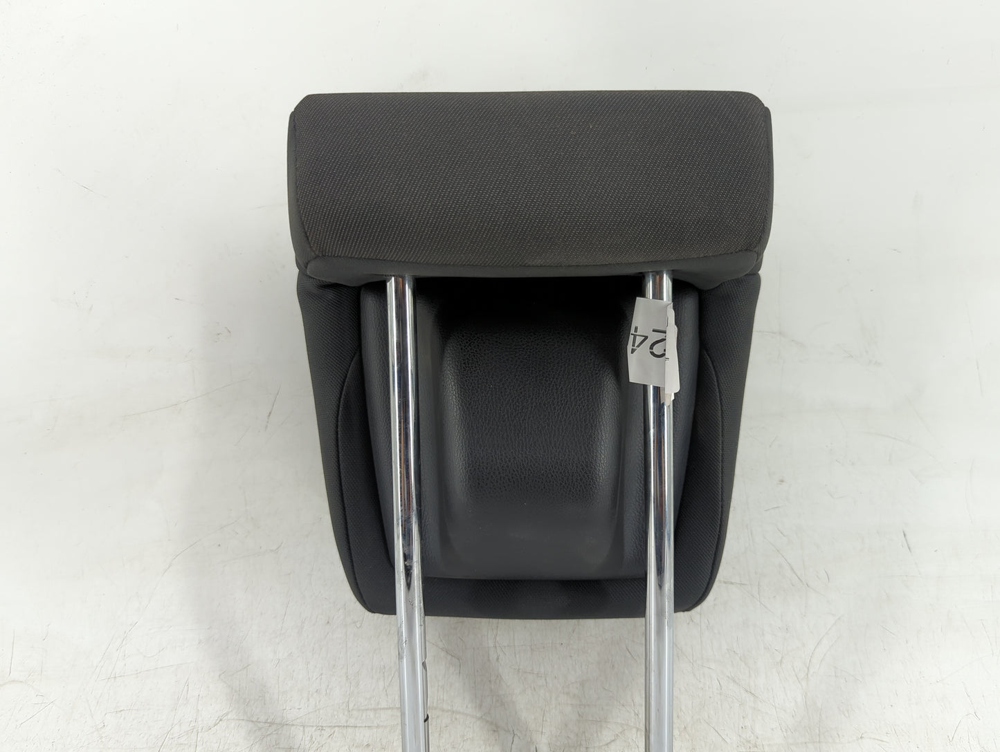 2016-2022 Honda Hr-V Headrest Head Rest Front Driver Passenger Seat Fits Fits 2016 2017 2018 2019 2020 2021 2022 OEM Used Au