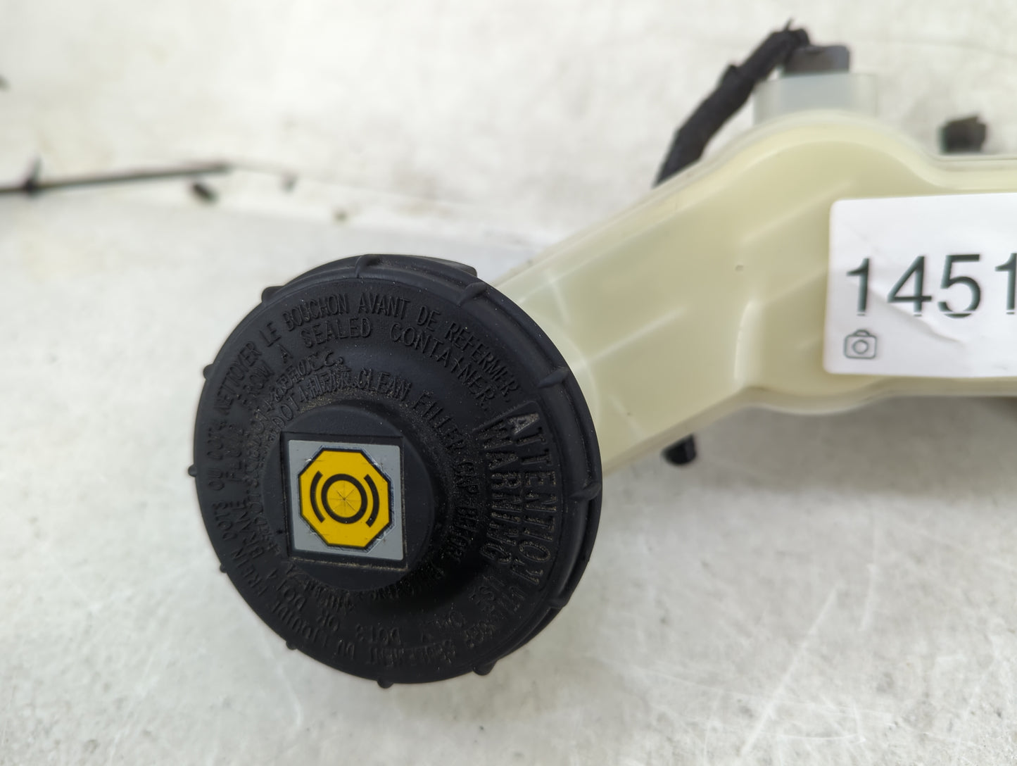 2016-2022 Honda Hr-v Brake Master Cylinder 1451093 - Oemusedautoparts1.com