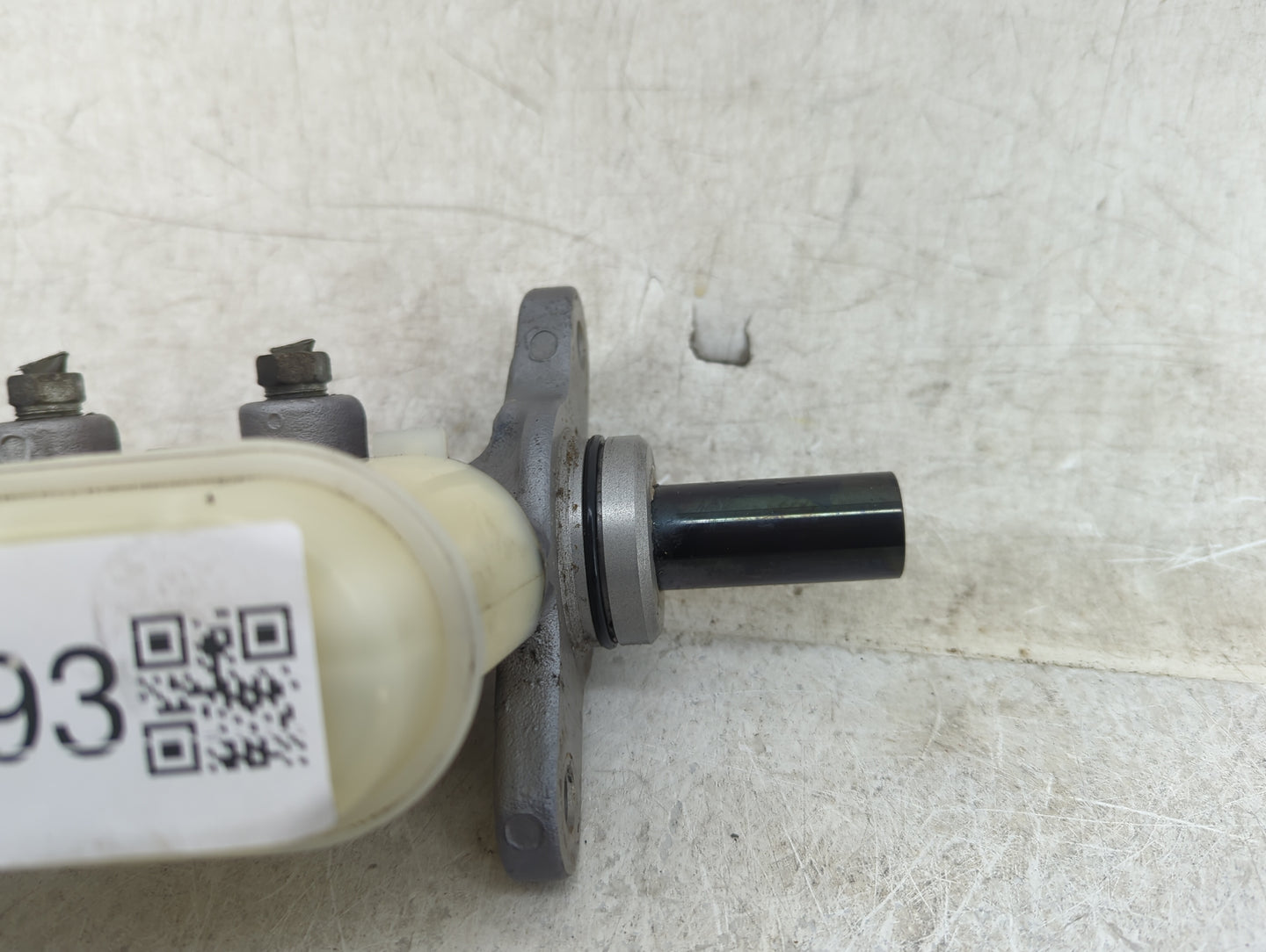 2016-2022 Honda Hr-v Brake Master Cylinder 1451093 - Oemusedautoparts1.com