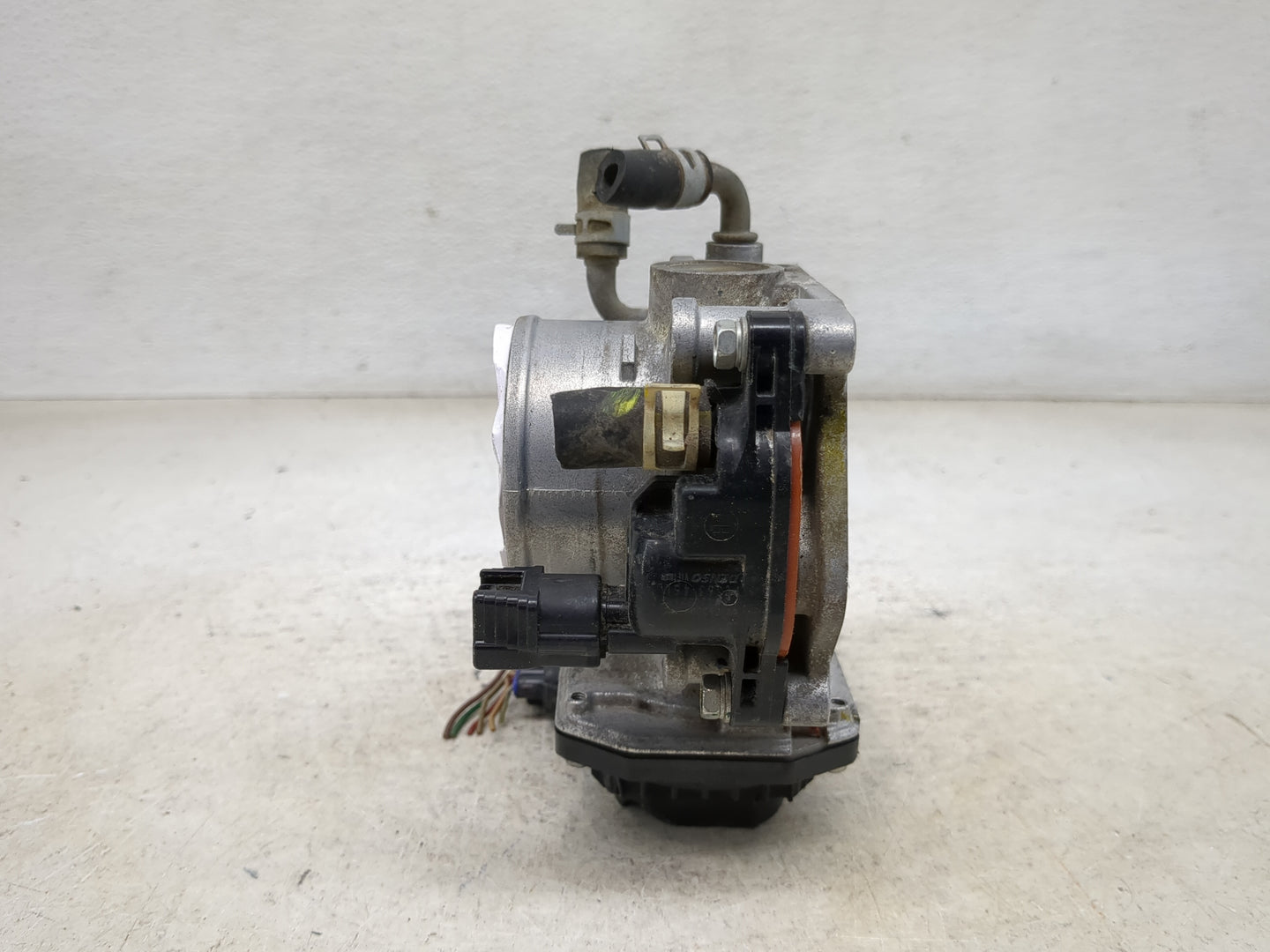 2016-2022 Honda Hr-V Throttle Body Fits Fits 2012 2013 2014 2015 2016 2017 2018 2019 2020 2021 2022 OEM Used Auto Parts - Oe