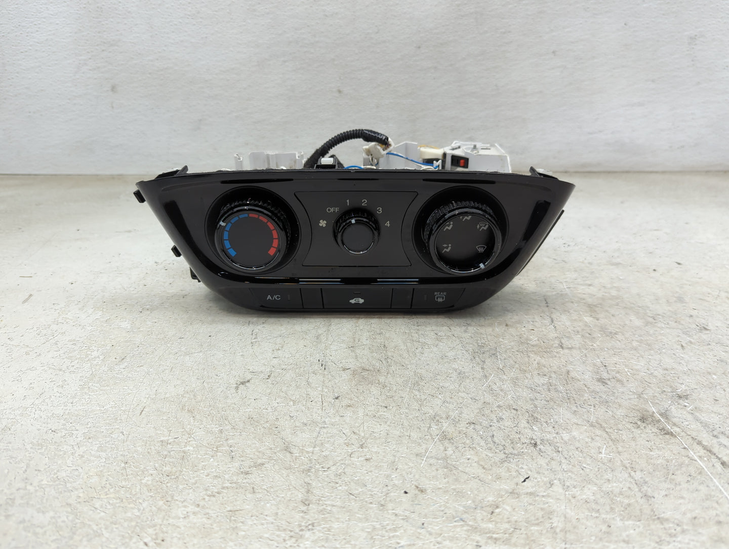 2016-2022 Honda Hr-V Climate Control Module Temperature AC/Heater Replacement P/N:T7W A0 8L04 Fits OEM Used Auto Parts - Oem