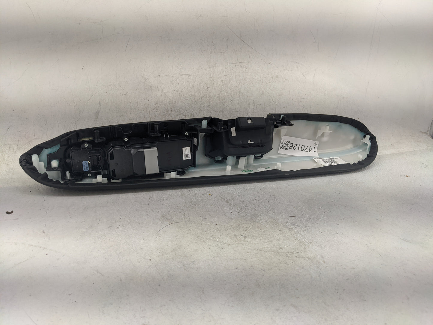2019 Honda Hr-V Master Power Window Switch Replacement Driver Side Left P/N:83550T7900LAE0 Fits OEM Used Auto Parts - Oemuse