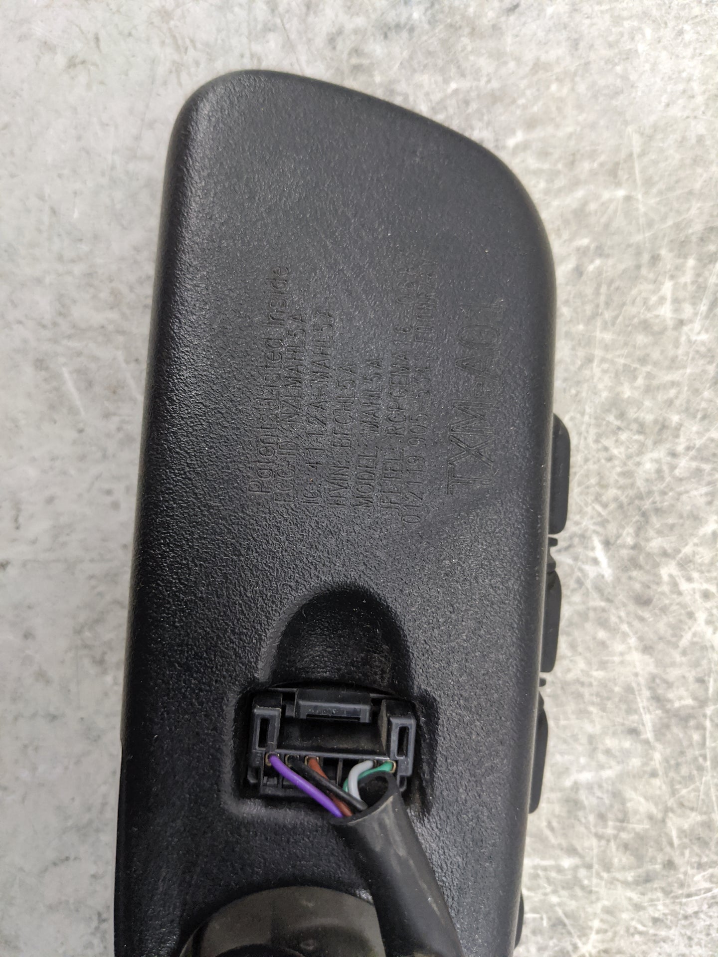 2019-2020 Honda Hr-V Interior Rear View Mirror Replacement OEM P/N:048606 GNTX-1555 Fits Fits 2019 2020 2021 2022 OEM Used A