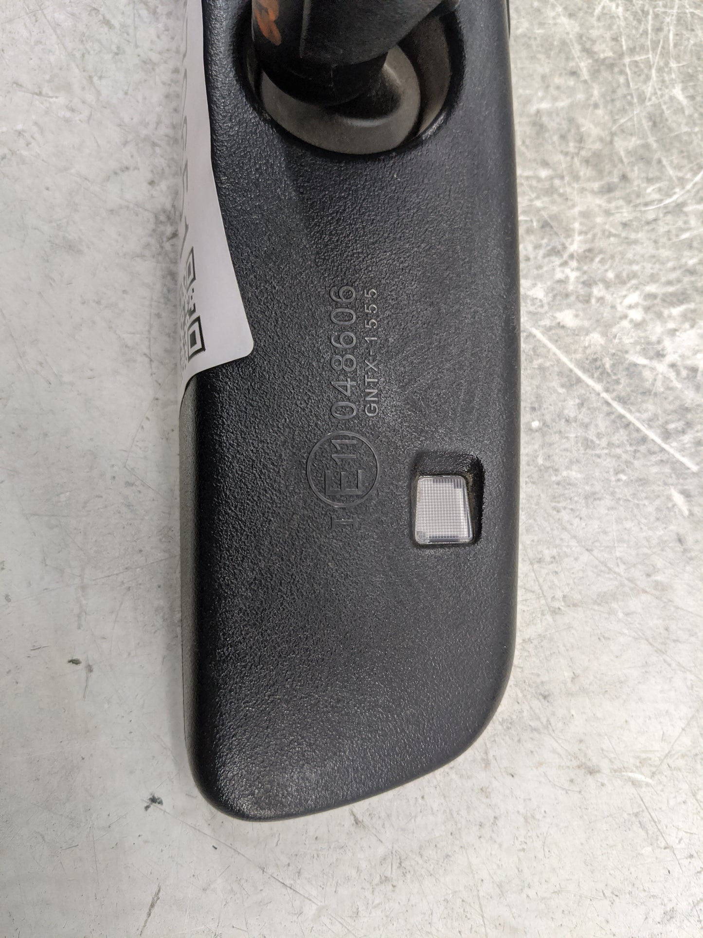 2019-2020 Honda Hr-V Interior Rear View Mirror Replacement OEM P/N:048606 GNTX-1555 Fits Fits 2019 2020 2021 2022 OEM Used A