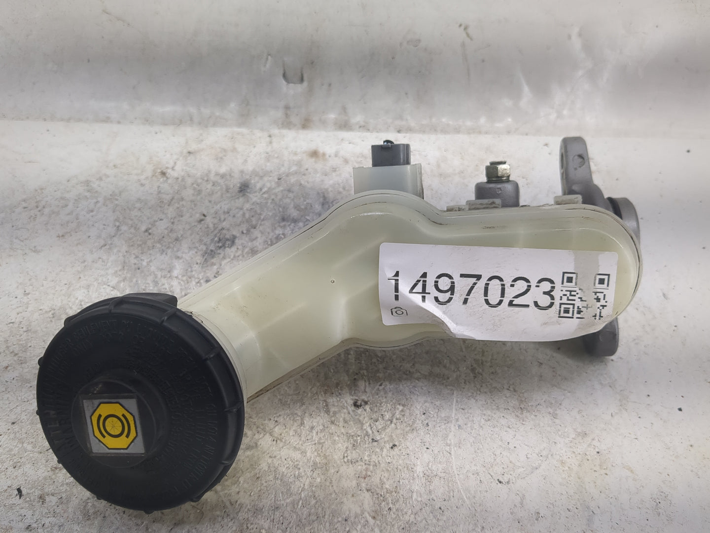 2016-2022 Honda Hr-v Brake Master Cylinder 1497023 - Oemusedautoparts1.com